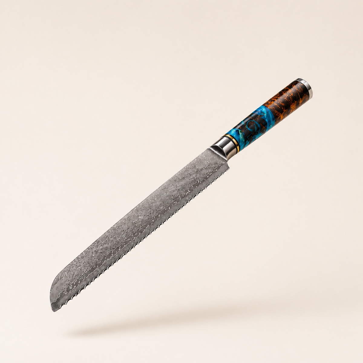 Couteau dentelé Damas 8"